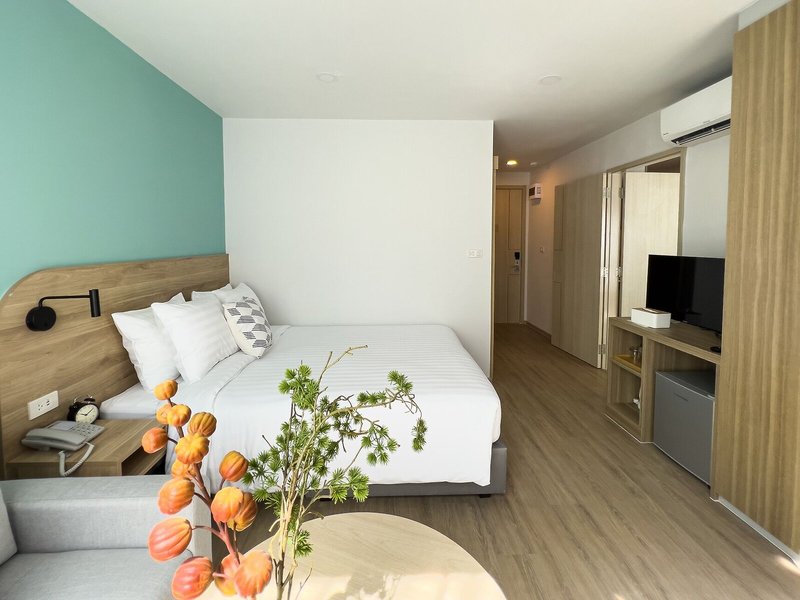 Wellness Stay & Hotel Sukhumvit 107 12