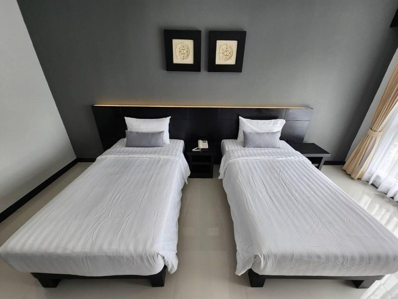 LHC Hotel and Resort 2