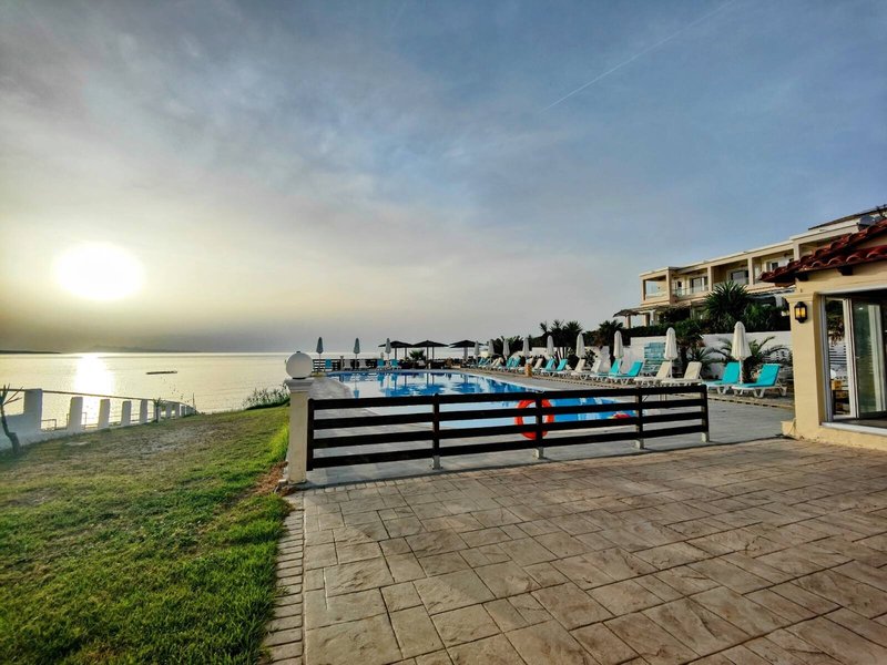 Sun Sea View Hotel 5