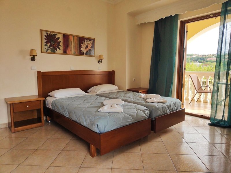 Sun Sea View Hotel 9