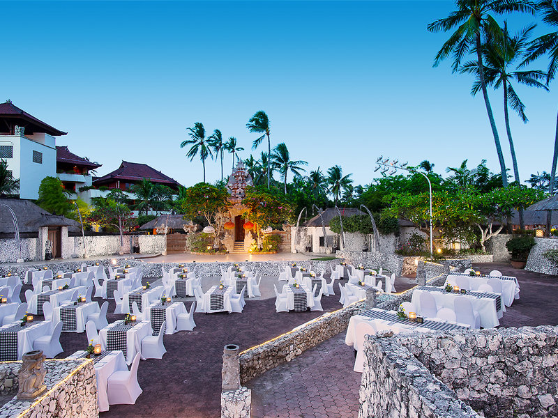 Nusa Dua Beach Hotel & Spa 12