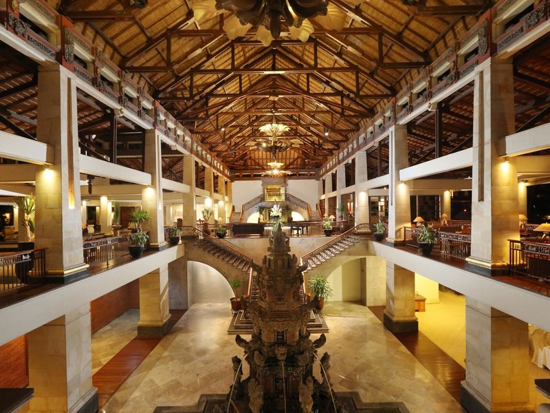 Nusa Dua Beach Hotel & Spa 19