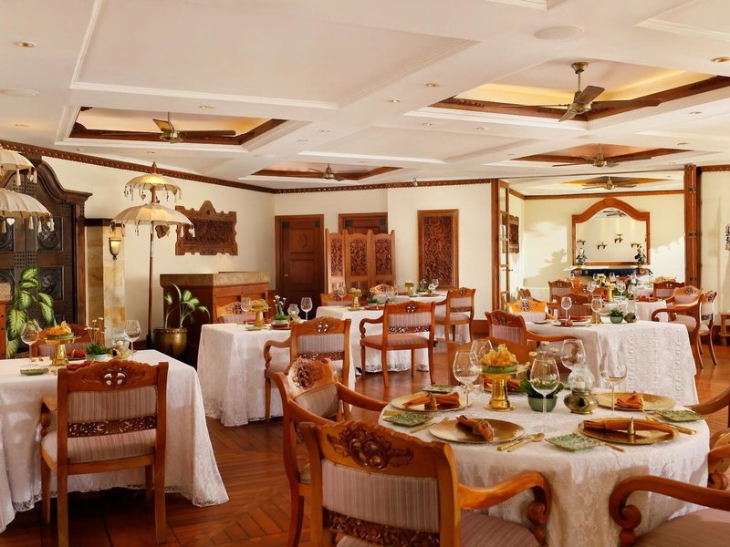 Nusa Dua Beach Hotel & Spa 39