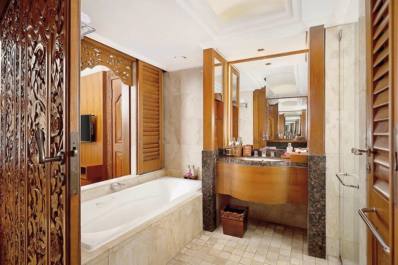 Nusa Dua Beach Hotel & Spa 22