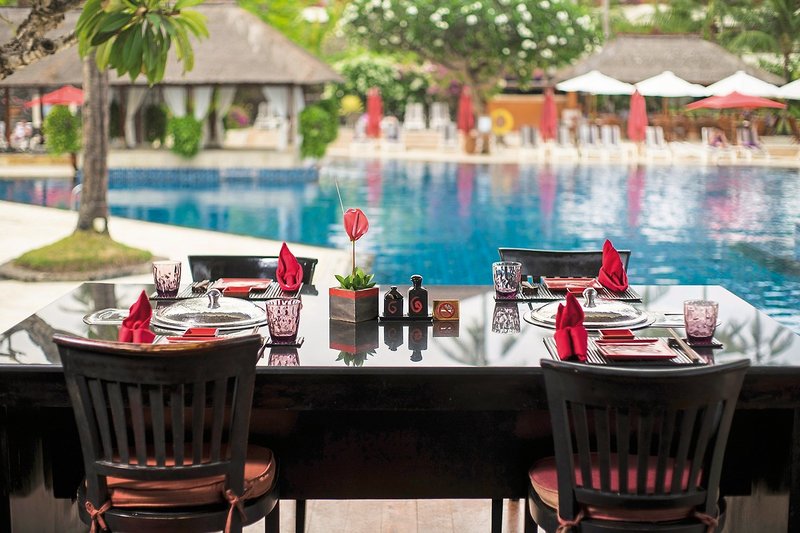 Nusa Dua Beach Hotel & Spa 42