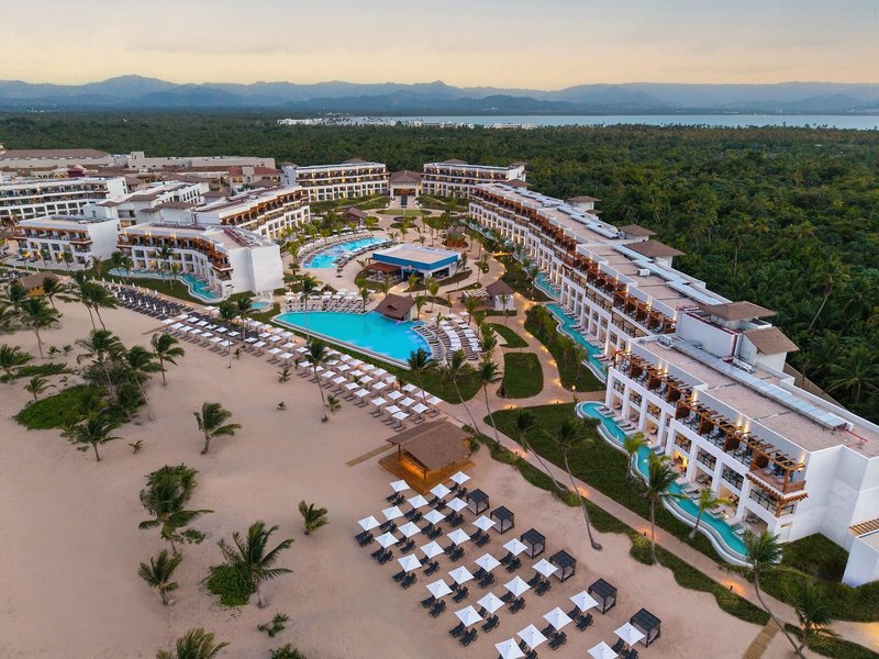 Secrets Playa Esmeralda Resort & Spa 1