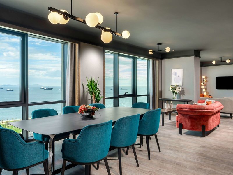 Mövenpick Hotel Istanbul Marmara Sea 14