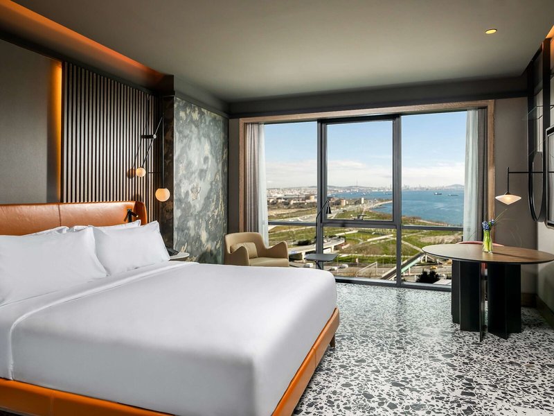 Mövenpick Hotel Istanbul Marmara Sea 23