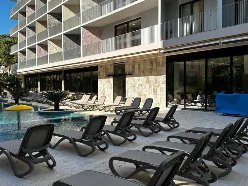 Durres Bay Hotel 4