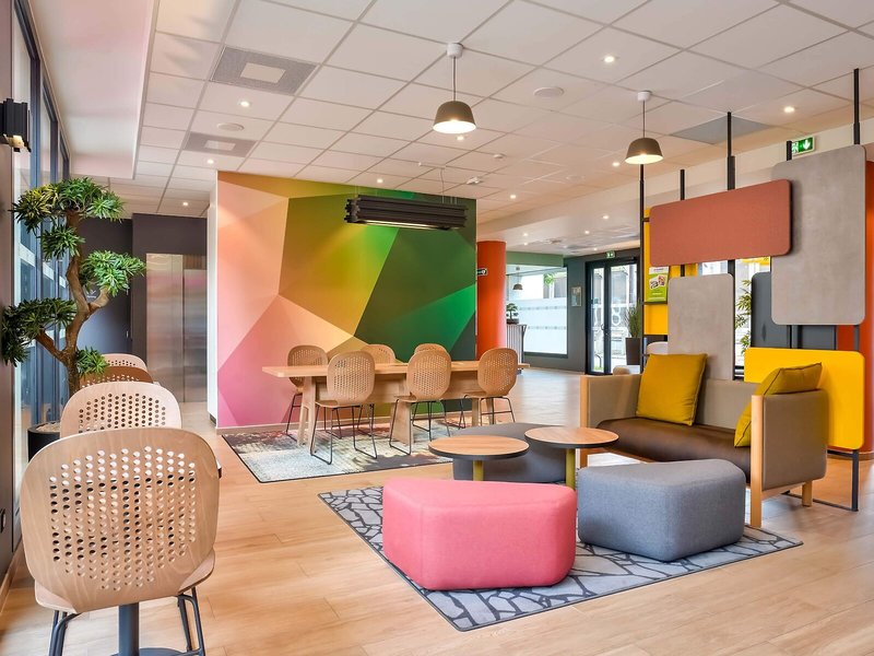 B&B HOTEL Paris Porte d'Orléans 5