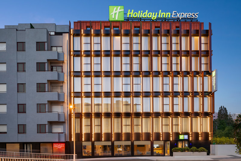 Holiday Inn Express Porto Boavista an IHG Hotel 1