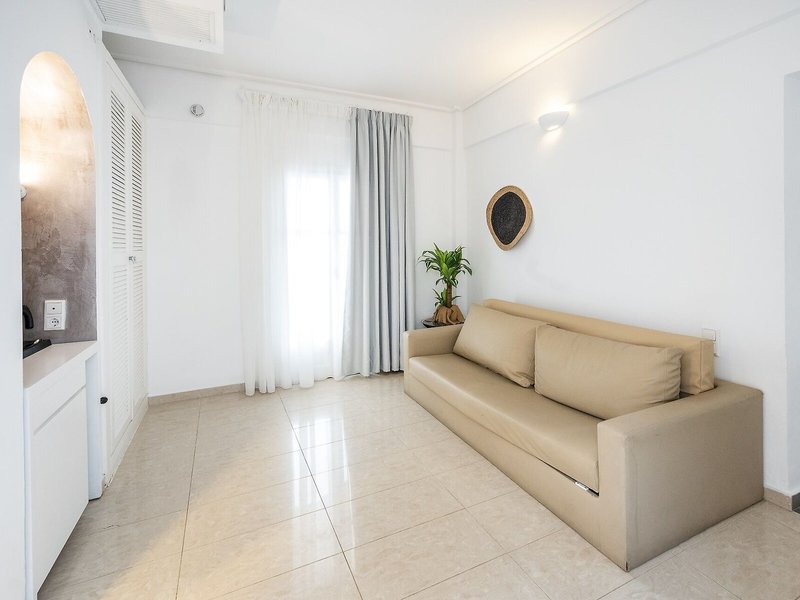 Smy Hotel Orizontes Santorini 8