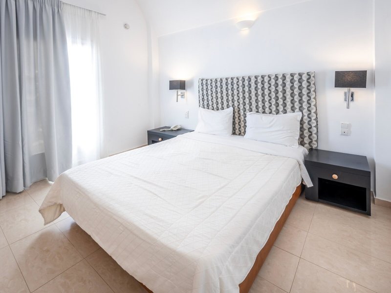 Smy Hotel Orizontes Santorini 43