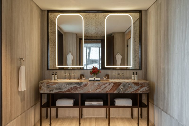 Rosewood Doha 23