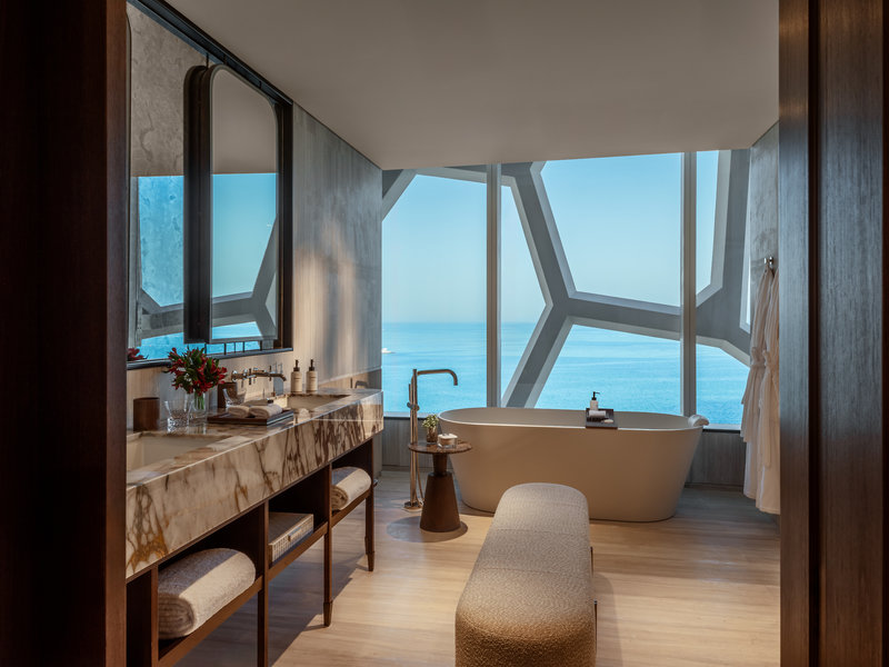 Rosewood Doha 25