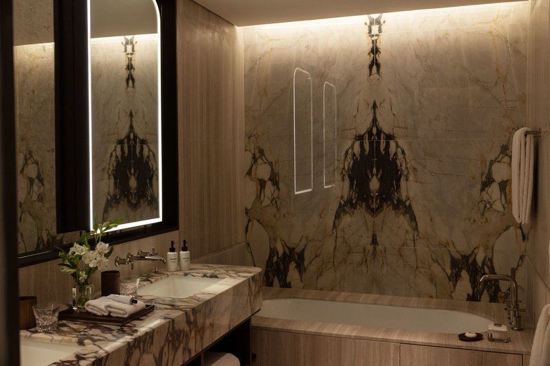 Rosewood Doha 18