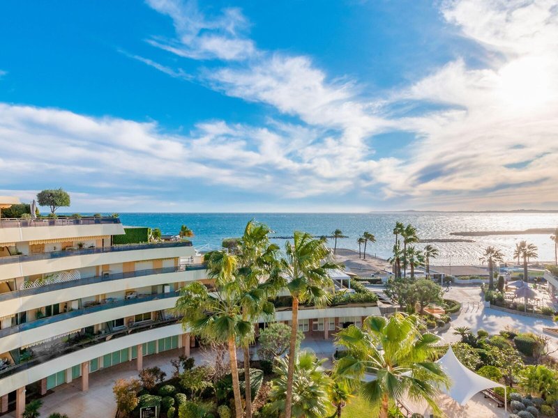 Holiday Inn Nice - Saint Laurent Du Var 2