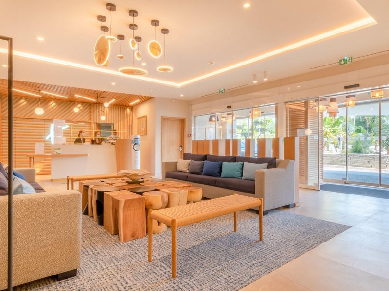 Holiday Inn Nice - Saint Laurent Du Var 24