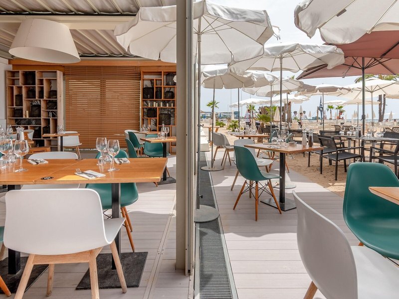 Holiday Inn Nice - Saint Laurent Du Var 29