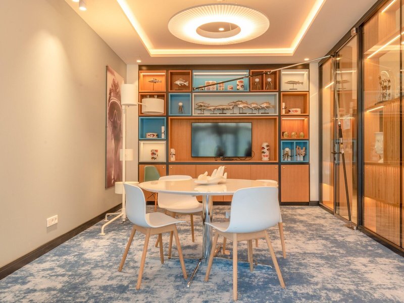 Holiday Inn Nice - Saint Laurent Du Var 30
