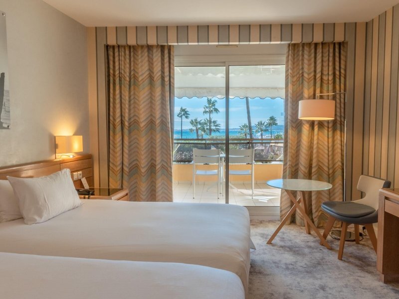 Holiday Inn Nice - Saint Laurent Du Var 38