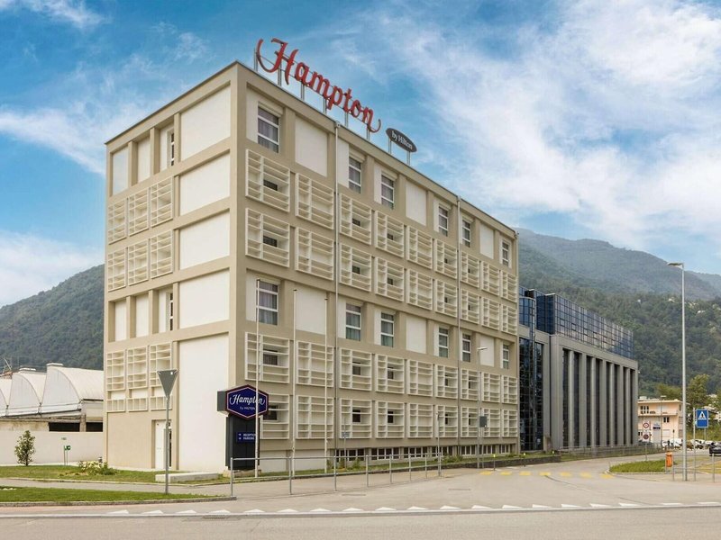 Hampton By Hilton Locarno 3