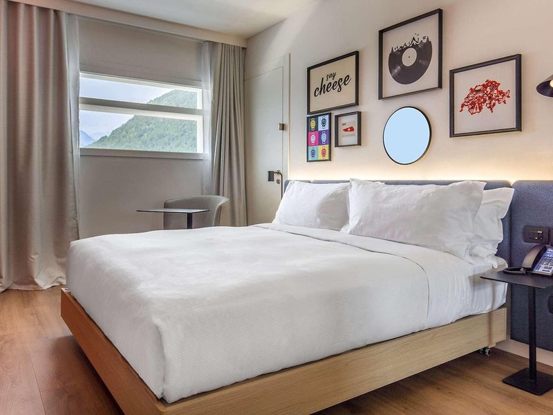 Hampton By Hilton Locarno 37