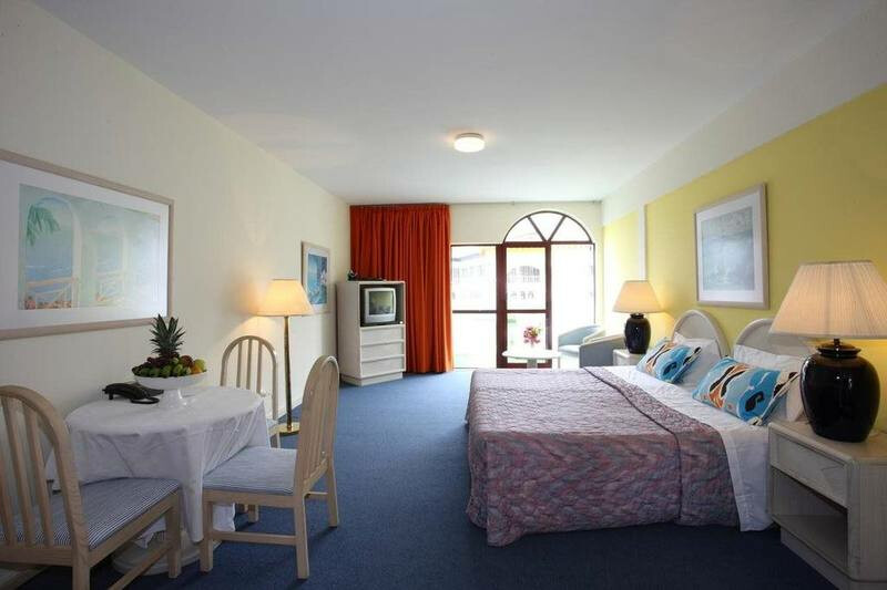 Canico Bay Apartments 2
