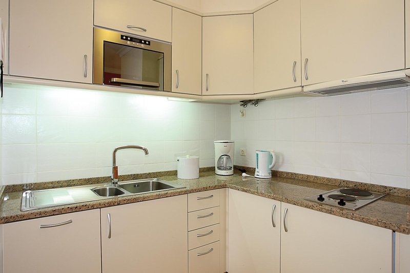Canico Bay Apartments 7