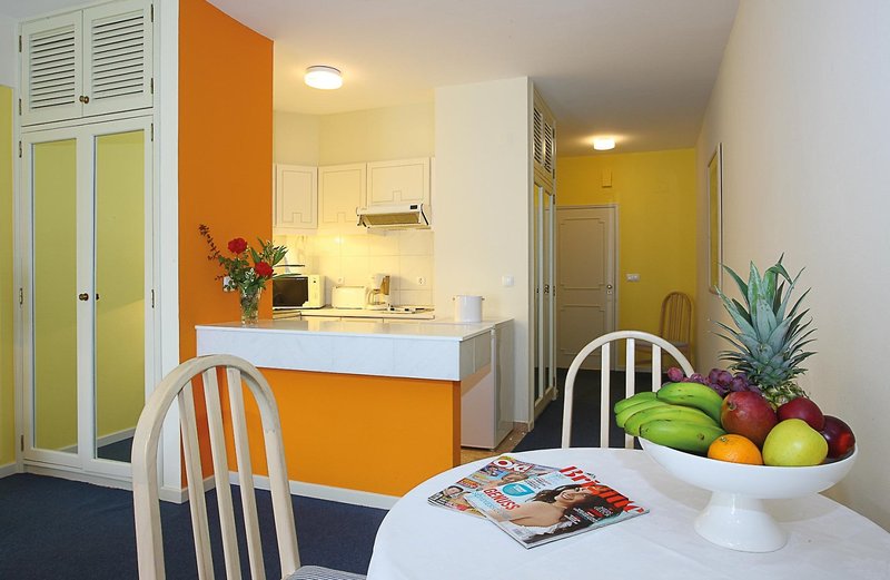 Canico Bay Apartments 15