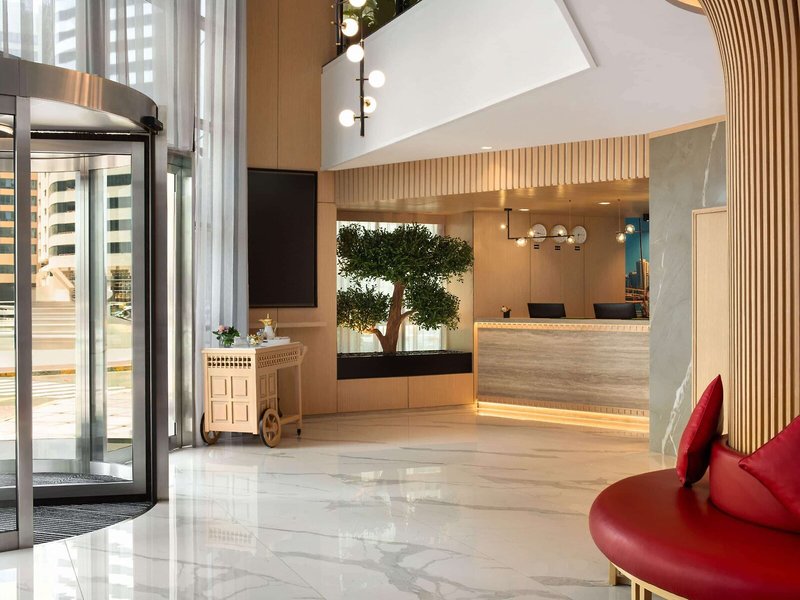 La Quinta by Wyndham Abu Dhabi Al Wahda 12 - Lounge / Lobby