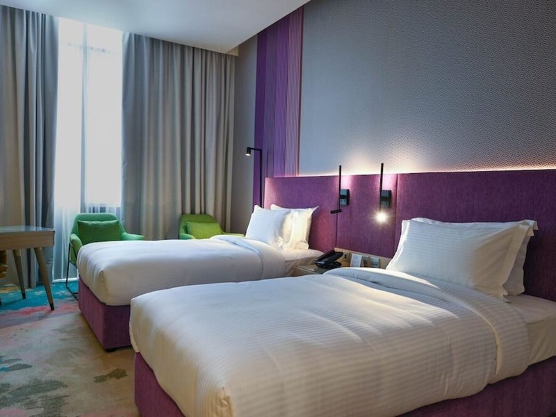 La Quinta by Wyndham Abu Dhabi Al Wahda 27 - Room Example