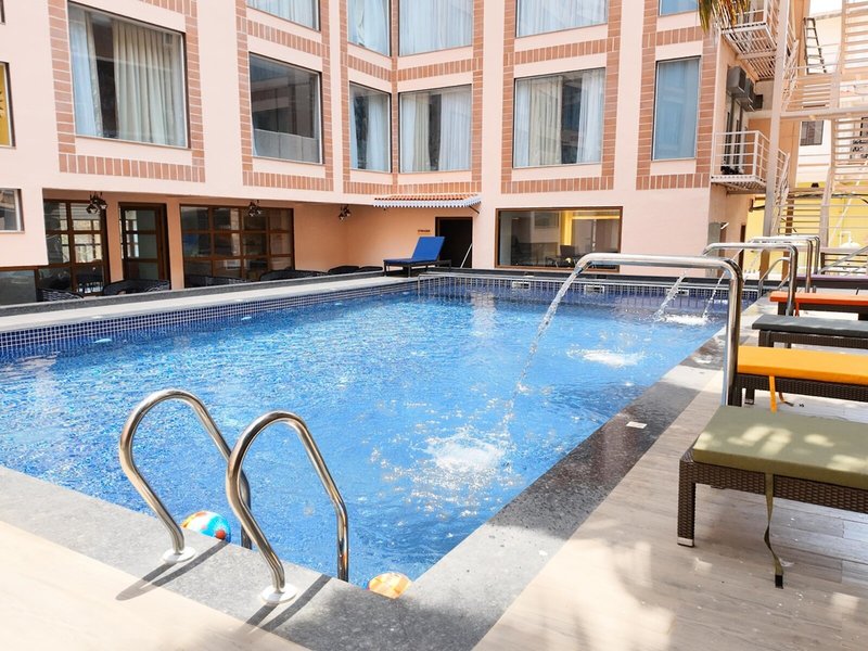 Fortune Select Candolim 3