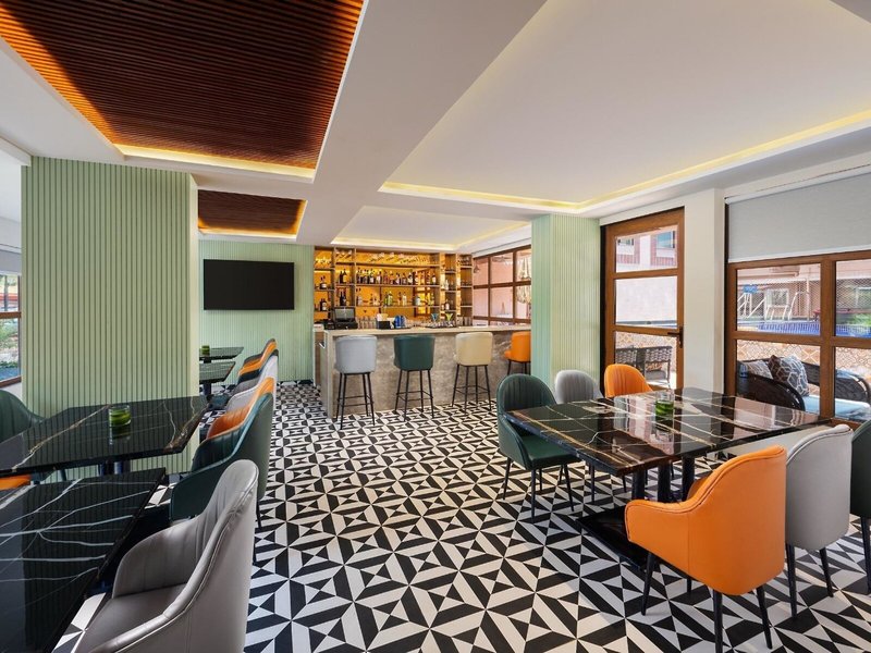 Fortune Select Candolim 6