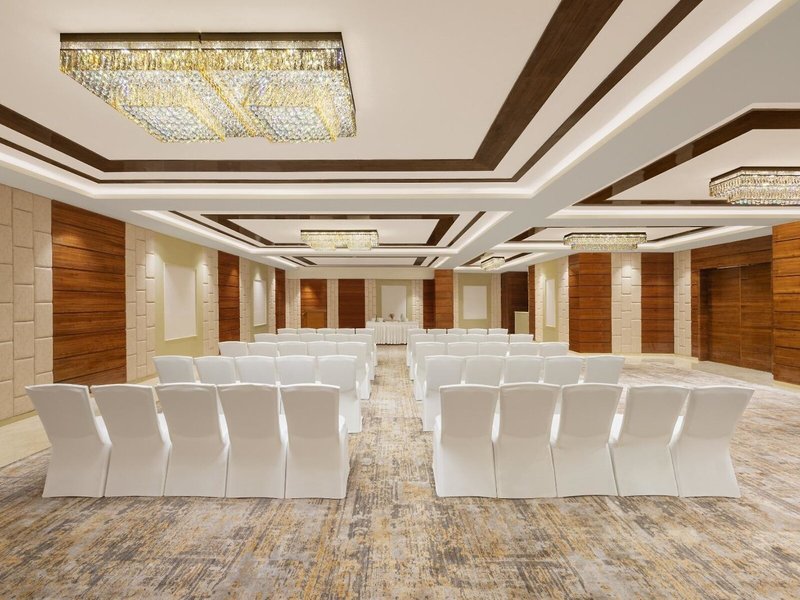 Fortune Select Candolim 14