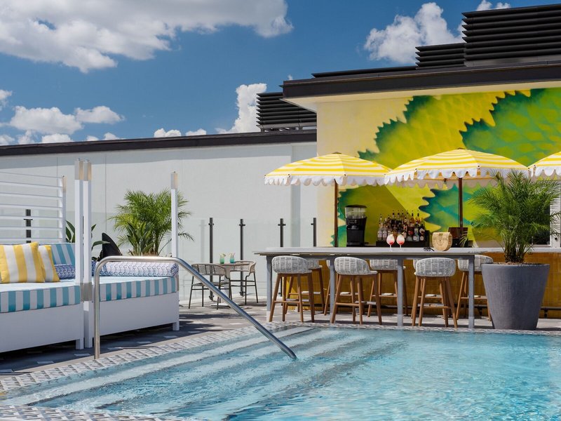 Moxy St. Petersburg Downtown 7