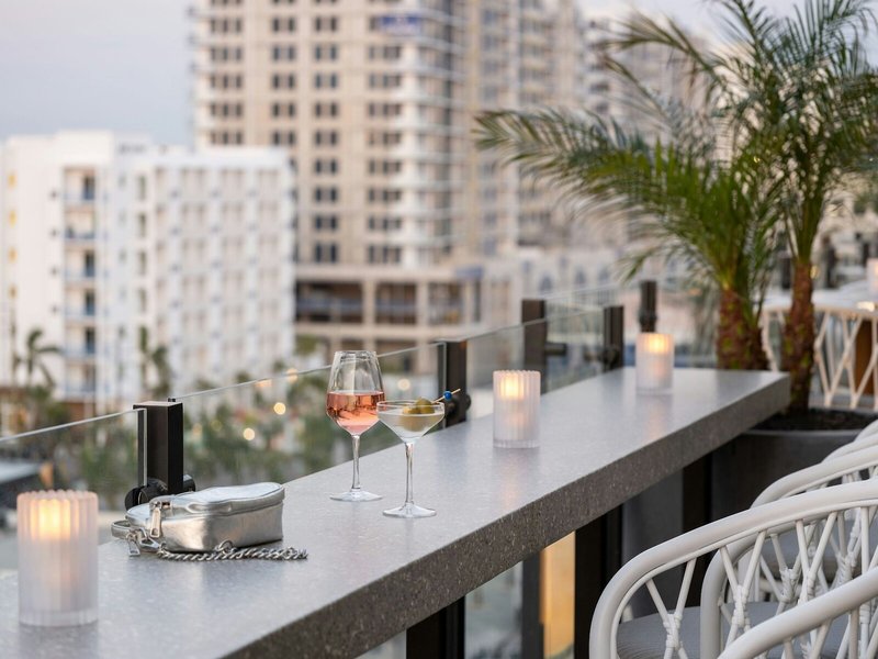 Moxy St. Petersburg Downtown 15