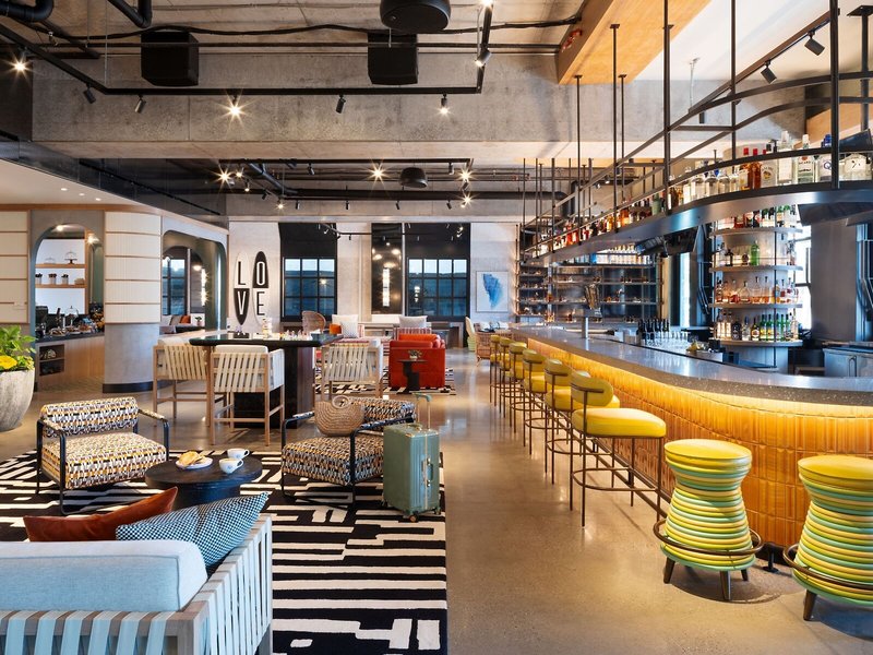 Moxy St. Petersburg Downtown 21