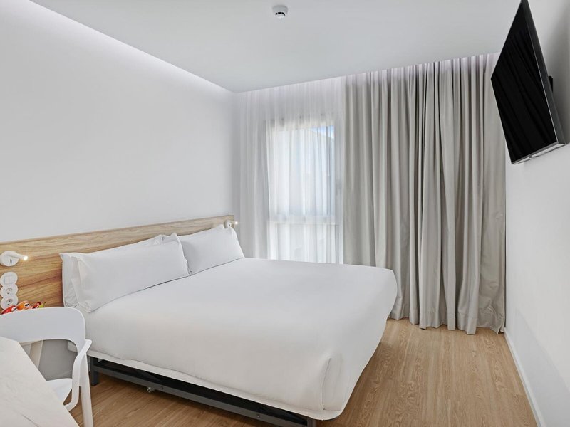 B&B Hotel Leiria 1 - Room Example