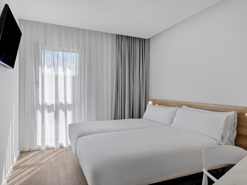B&B Hotel Leiria 7 - Room Example