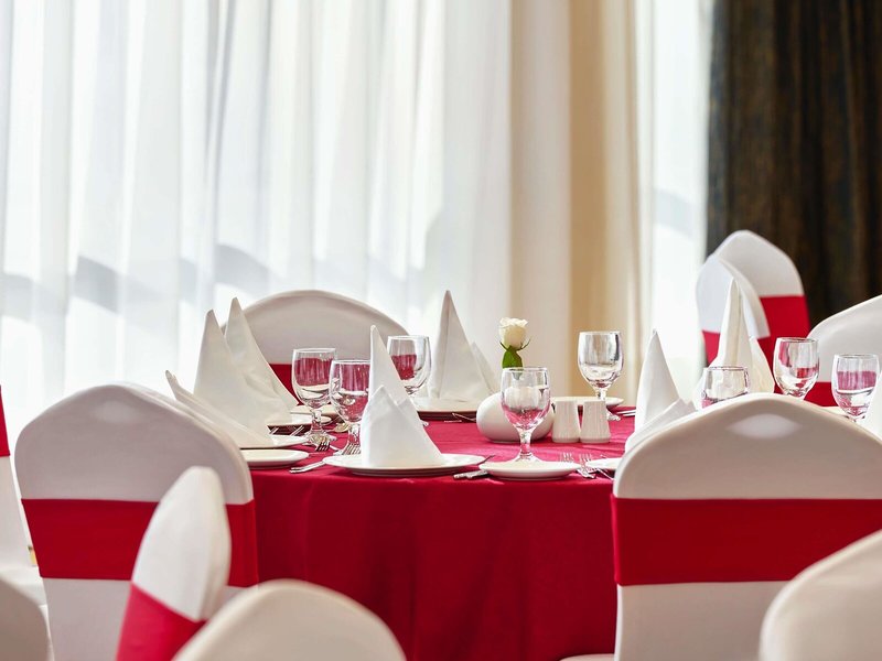 Mercure Muscat 18