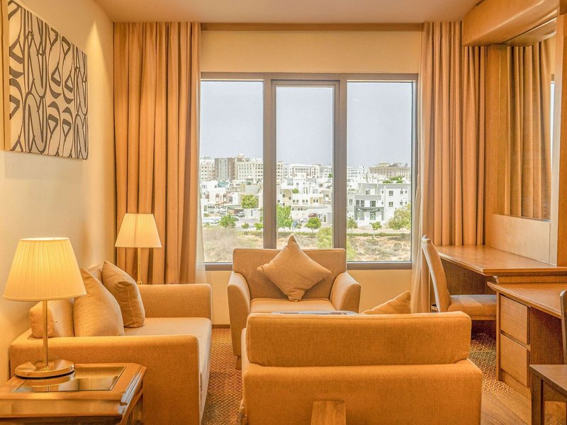 Mercure Muscat 40