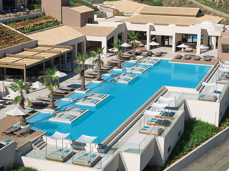 Oros Luxury Beach Resort 1