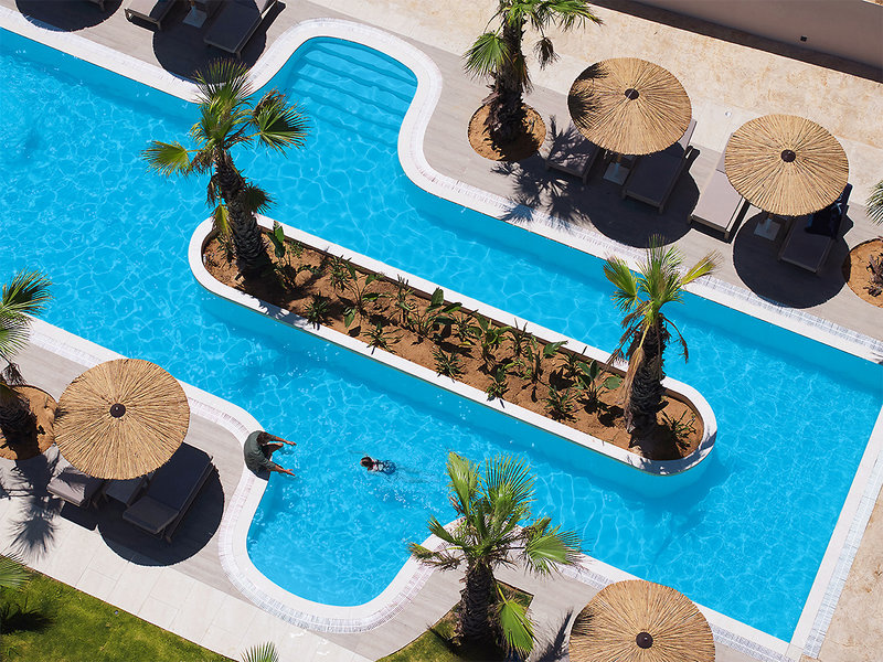 Oros Luxury Beach Resort 2