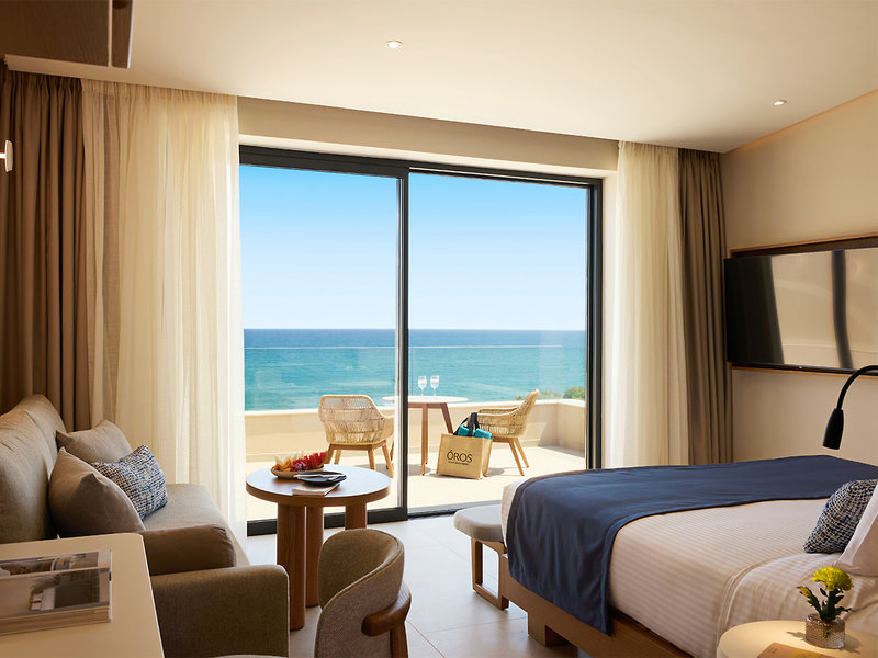 Oros Luxury Beach Resort 5