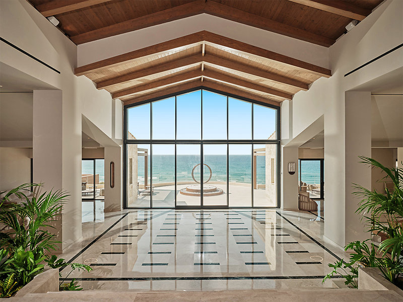 Oros Luxury Beach Resort 8