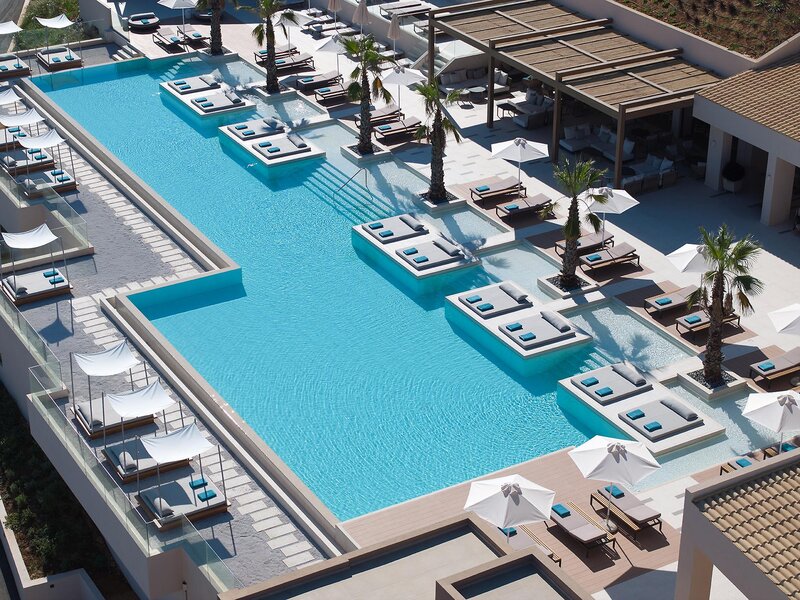 Oros Luxury Beach Resort 39