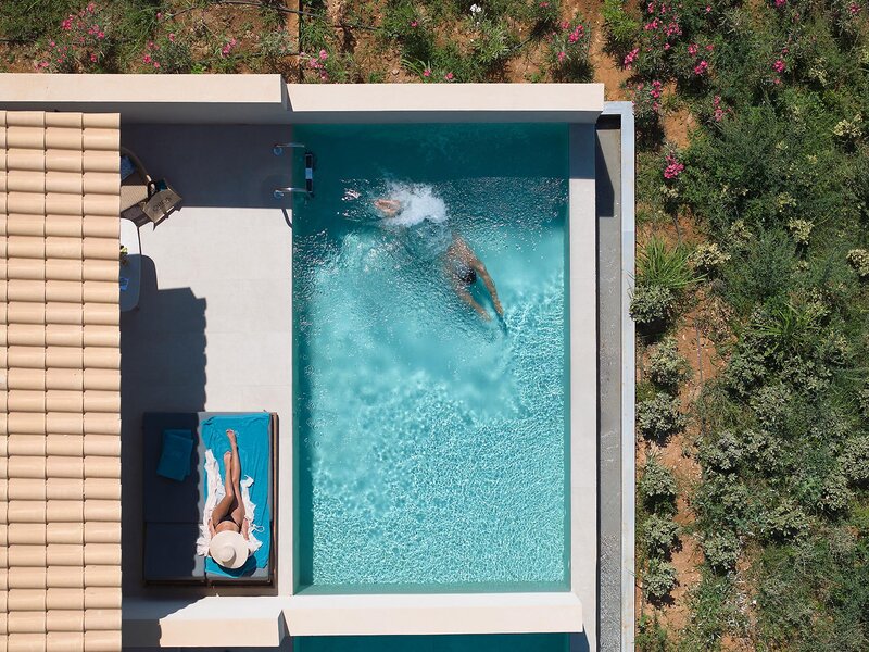 Oros Luxury Beach Resort 48