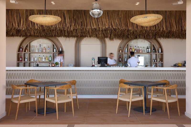Oros Luxury Beach Resort 28