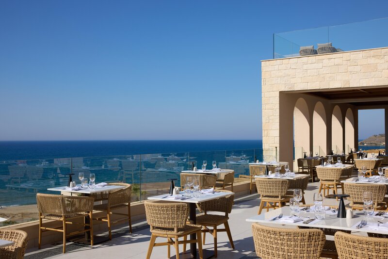 Oros Luxury Beach Resort 62